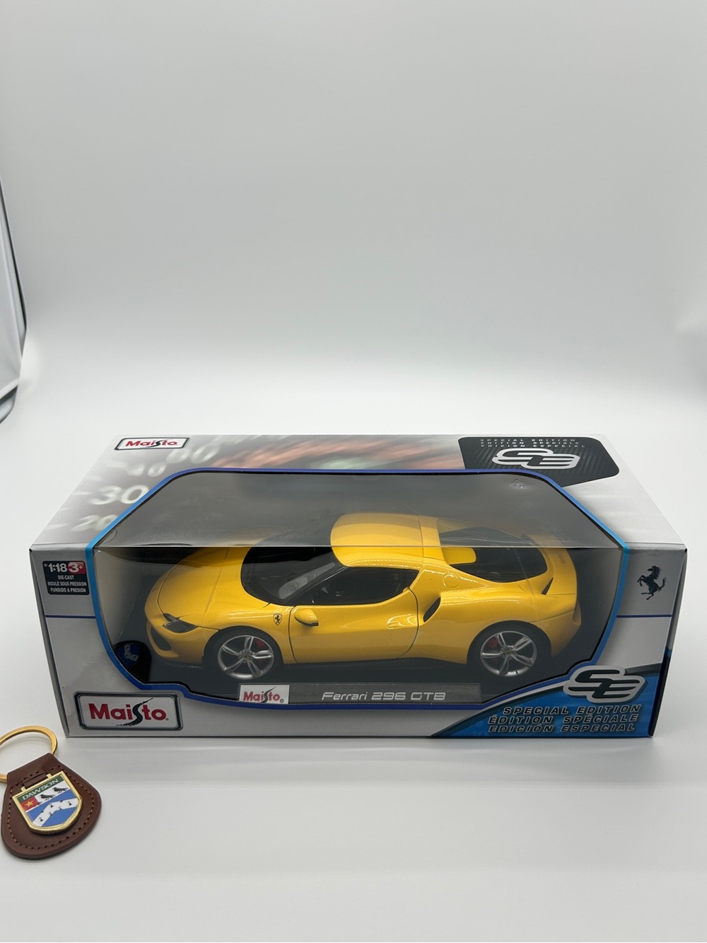 Maisto Special Edition 1:18 Ferrari 296 GTB Diecast Model Car Yellow NIB